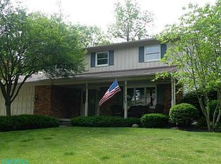 8154 Copperfield Dr, Columbus, OH 43235