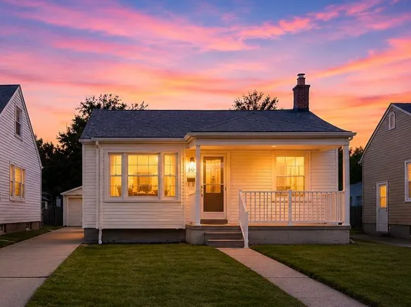 530 Mill St, Lincoln Park, MI 48146