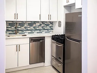 Rented by Barshay Brokerage