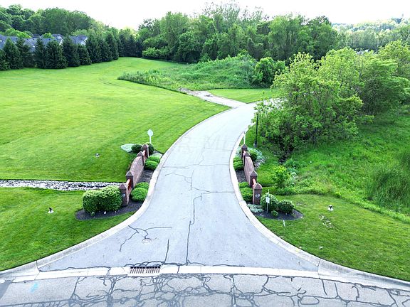 2nd image of 1348 Epworth Forest Dr
