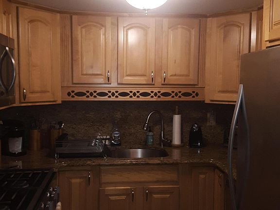 2nd image of 85 Elmwood Park Dr APT 46