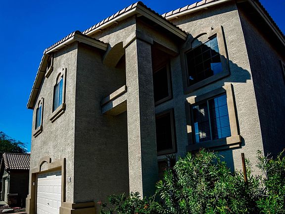 4th image of 17196 W Elaine Dr