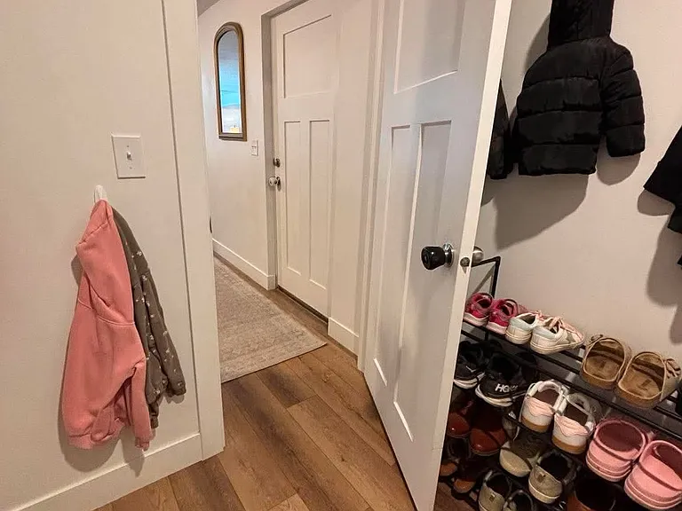 658 N Butte Ln #1 — Photo 3