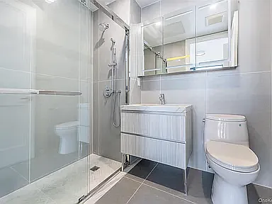 134-11 Franklin Ave #3C — Photo 9