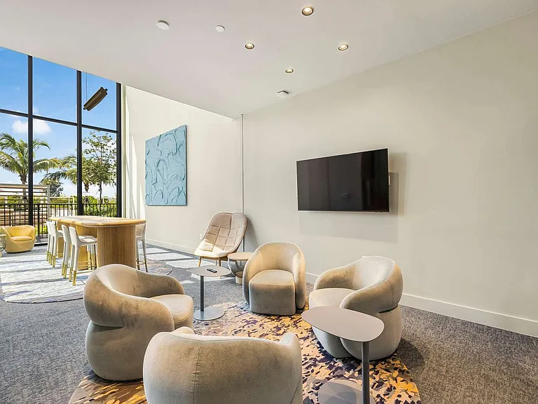 Building's Lounge
