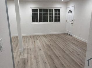 1036 W 98th St #3, Los Angeles, CA 90044