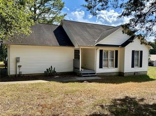 101 Prater Dr SE, Calhoun, GA 30701