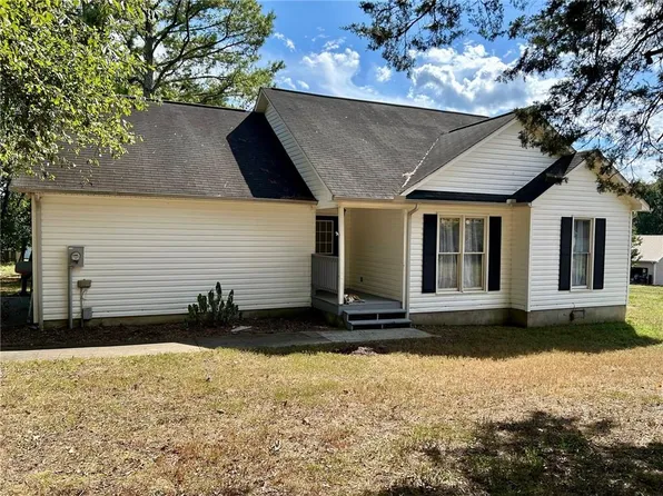101 Prater Dr SE, Calhoun, GA 30701
