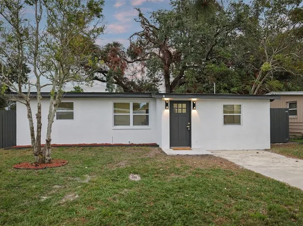 11747 104th St N, Largo, FL 33773
