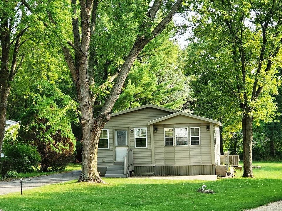 1st image of 439 Skyline Dr