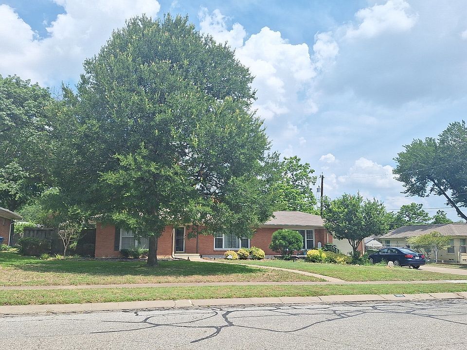 1st image of 1805 Melody Ln