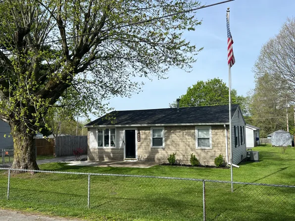 1515 Swarthmoor Dr, New Castle, IN 47362