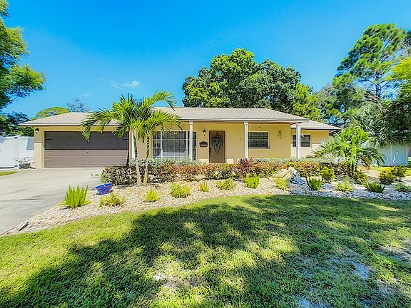 4th image of 5011 Cadiz Way S