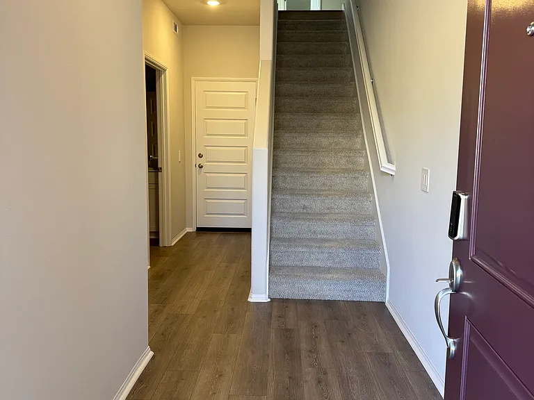 4889 Merida Way — Photo 14