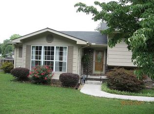 175 Apache Trl, Ringgold, GA 30736