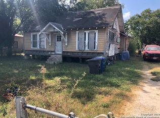 916 Sams Dr, San Antonio, TX 78221