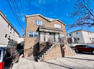 1907 Arnow Avenue, Bronx, NY 10469