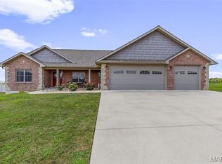 1223 Stono Mountain Dr, Farmington, MO 63640
