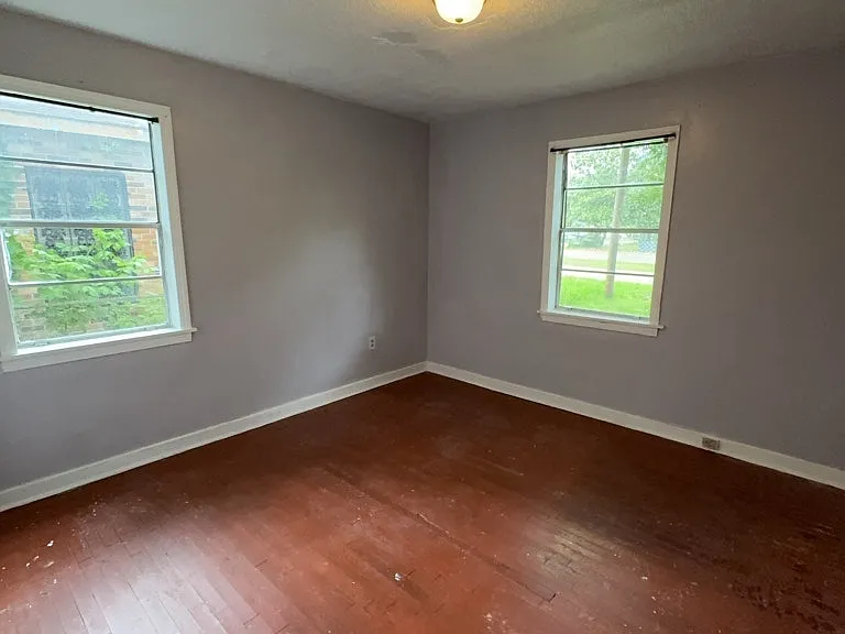 2829 Comfort St — Photo 11