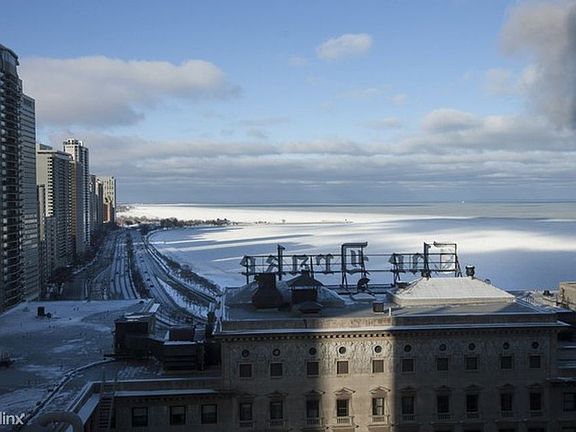 ISe011ausktqi30000000000