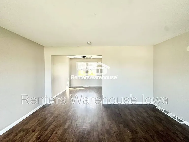 4924 Madison Ave — Photo 24