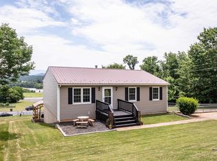 82 Hilltop Terrace Rd, Staunton, VA 24401