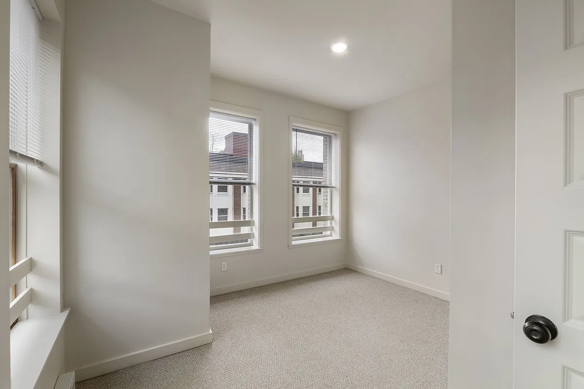 Floor plan 2 Bed 1.5 Bath