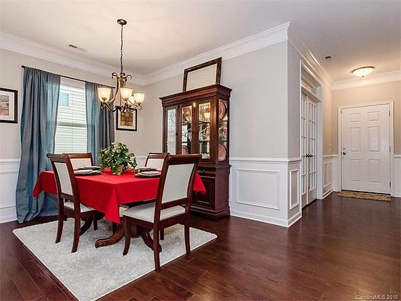 4th image of 10814 Cove Point Dr