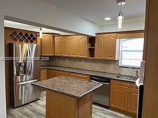 240 N 70th Way — Photo 15