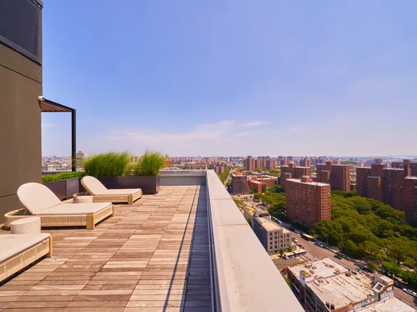 2455 3rd Avenue image 12 of 30