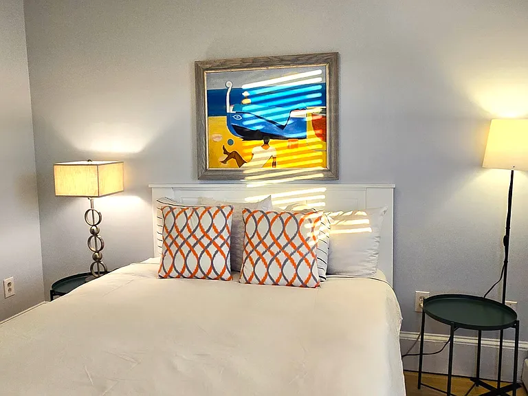 Queen Bedroom