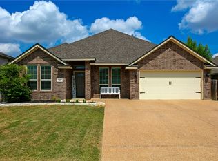 905 Dove Chase Ln, College Station, TX 77845