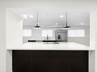 1111 NW 56th St #7, Seattle, WA 98107