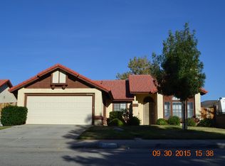 43032 11th St E, Lancaster, CA 93535
