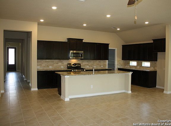 2nd image of 2979 Blenheim Park