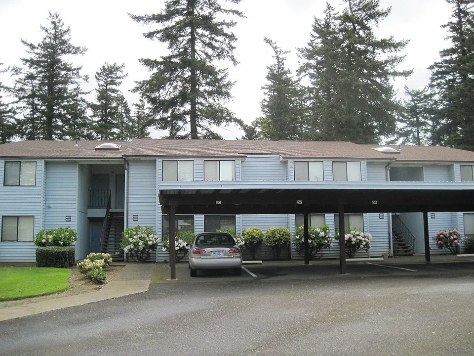 18550-564 NE Multnomah St
