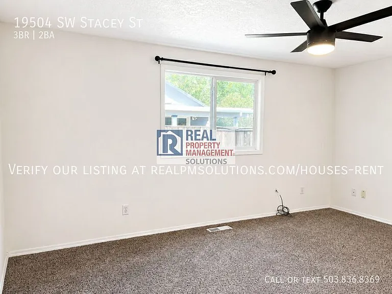 19504 SW Stacey St — Photo 24