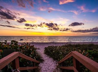 9375 Gulf Shore Dr APT 201, Naples, FL 34108