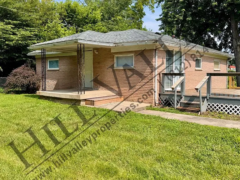 1012 E Marley Dr — Photo 1