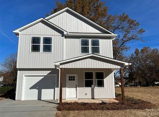 1109 E McGill St, Albemarle, NC 28001