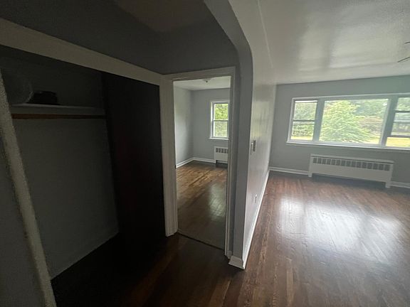 5th image of 1279 Pelham Pkwy N #2