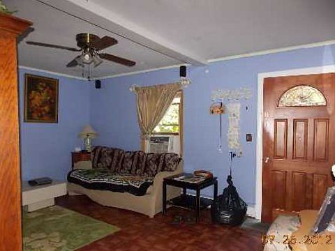 3rd image of 65 E 16th St