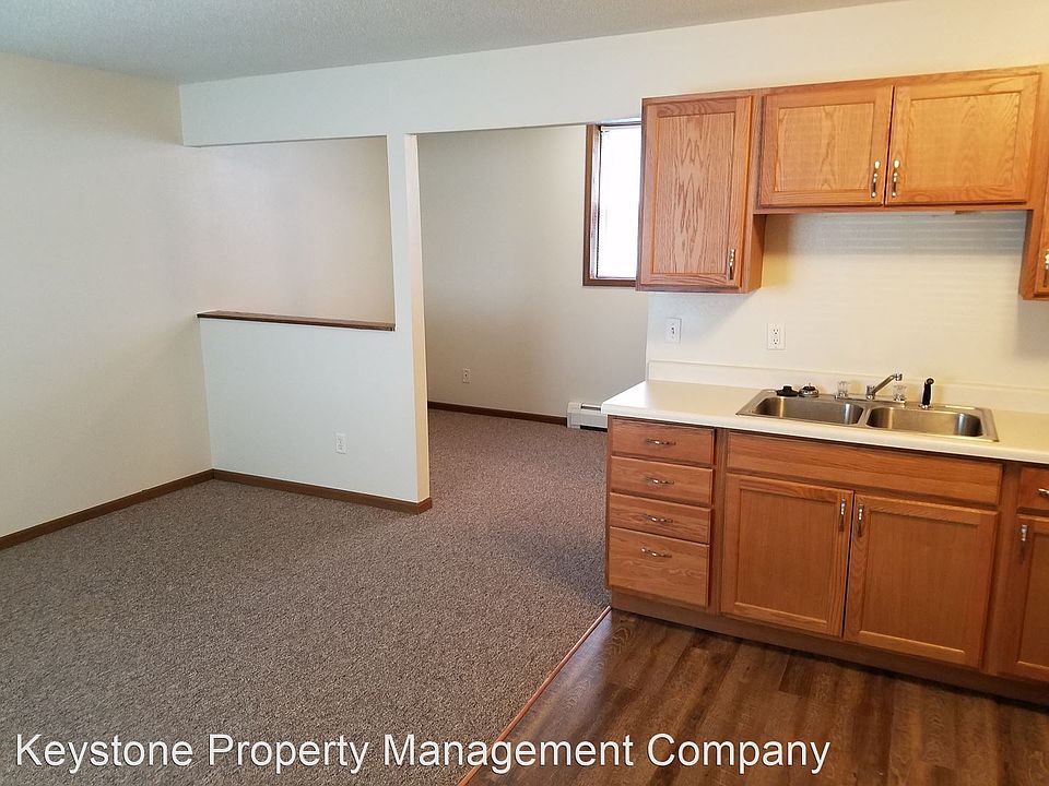 5th Street Apartments 201 5th St Coralville IA Zillow