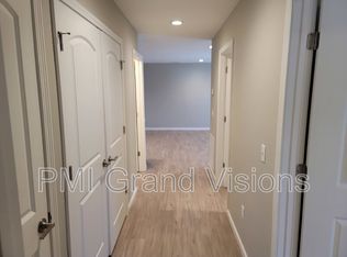 1401 W North 4th St UNIT 5, Shelbyville, IL 62565