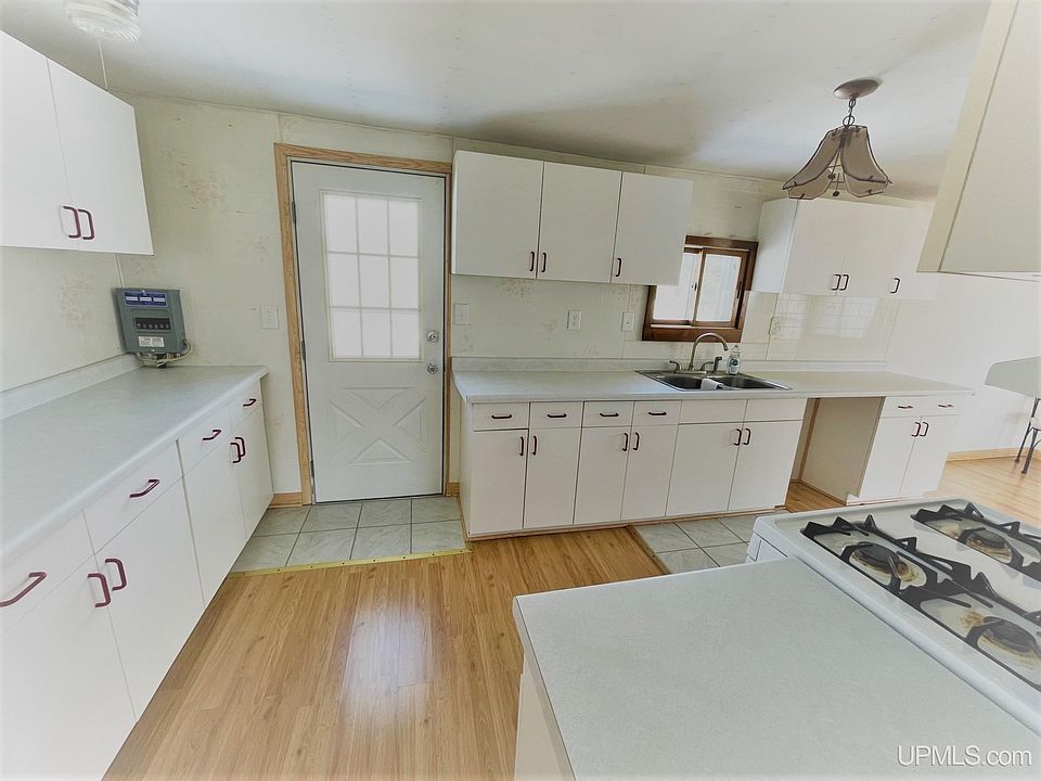 5420 County Rd 360, Daggett, MI 49821 Zillow