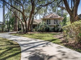 19 Spanish Moss Rd, Hilton Head Island, SC 29928