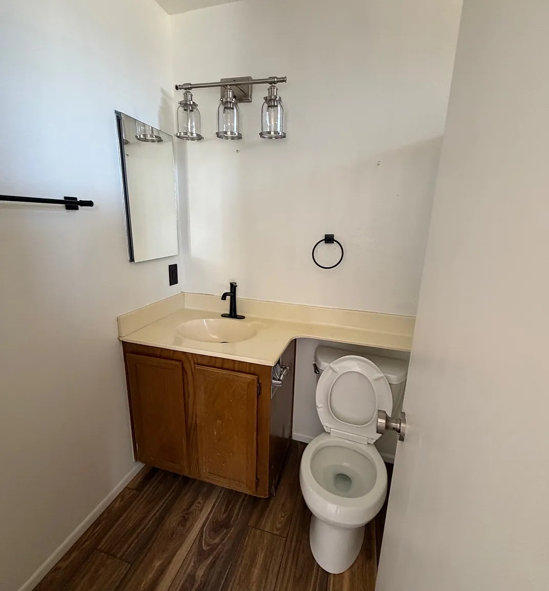 3 bed, 1527 sqft, $3,800 — Photo 1