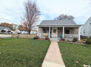 1001 Miller St, Washington, IL 61571
