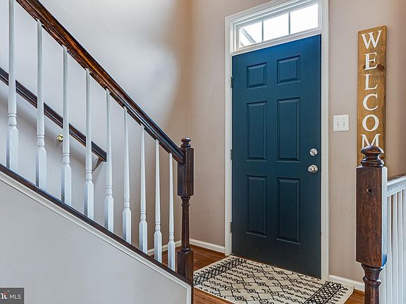 5th image of 3812 Carlyle Ct