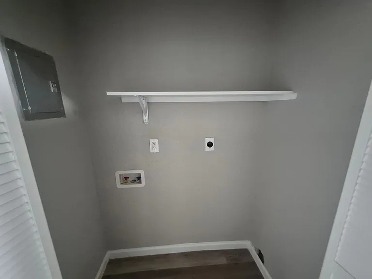 4025 Coral Sunrise — Photo 25